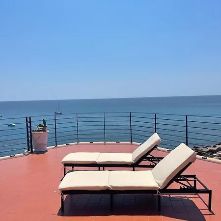 Palace Blu Mare Bed & Breakfast