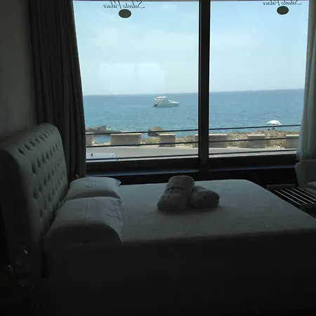 Palace Blu Mare 住宿加早餐酒店
