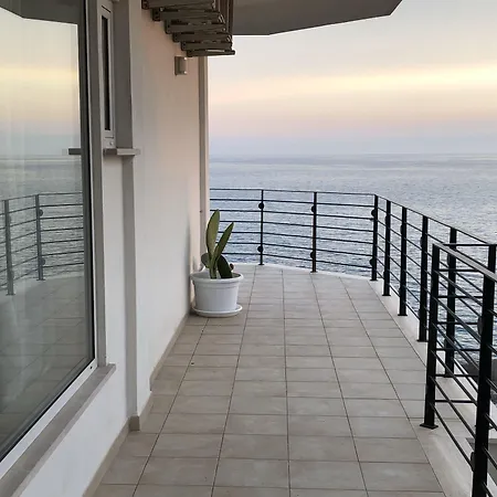住宿加早餐酒店 Palace Blu Mare 3*