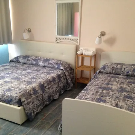 Palace Blu Mare 住宿加早餐酒店 3*