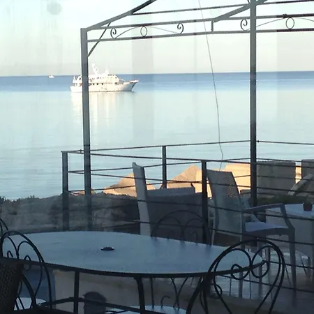 Palace Blu Mare ベッド・アンド・ブレックファスト ガリポリ