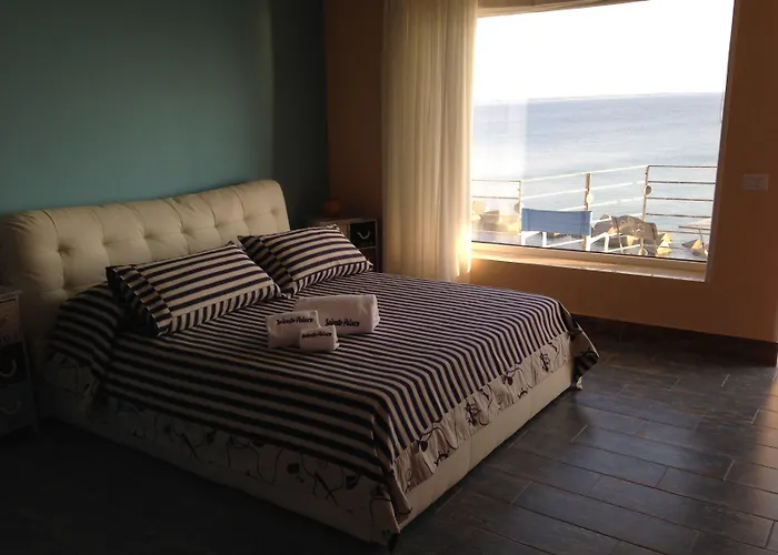 Bed & Breakfast Palace Blu Mare 3*