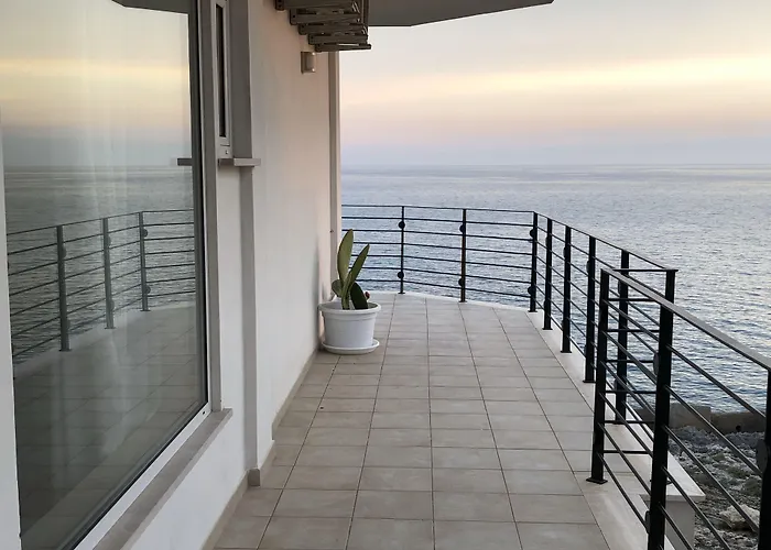 Bed & Breakfast Palace Blu Mare 3*