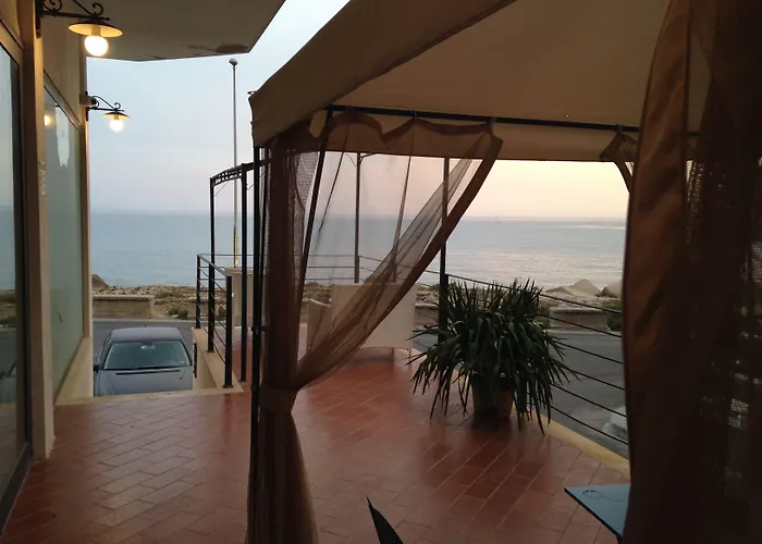 Bed & Breakfast Palace Blu Mare