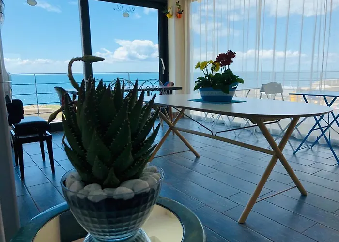 Palace Blu Mare غالّيبولي